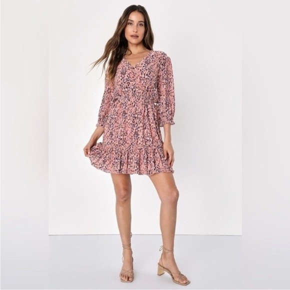 Lulus Parkside Chiffon Dress NWT - Picture 2 of 7